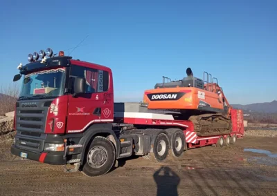 11-semirimorchi-con-cassone