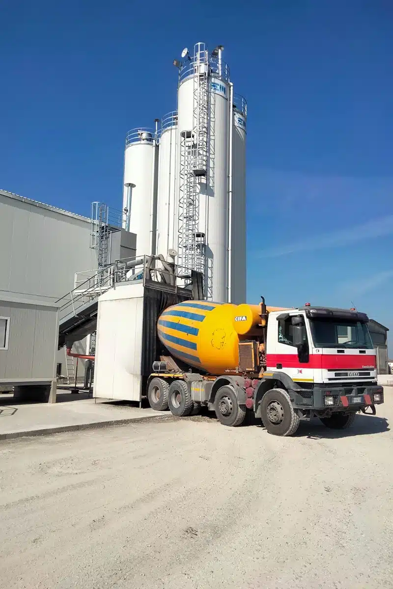 produzione-consegna-di-calcestruzzo-preconfezionato