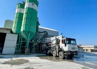 stabilimento-produzione-scaramuzza-a-fidenza stabilimento-produzione-scaramuzza-a-fidenza